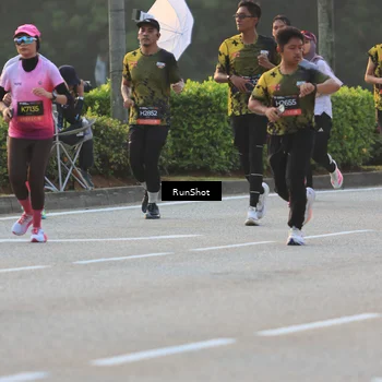 Runner Photo 6991934