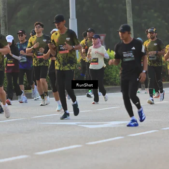 Runner Photo 6991938