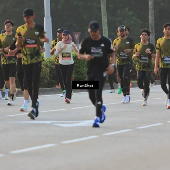 Runner Photo 6991939