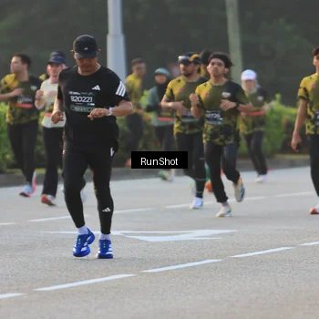 Runner Photo 6991977
