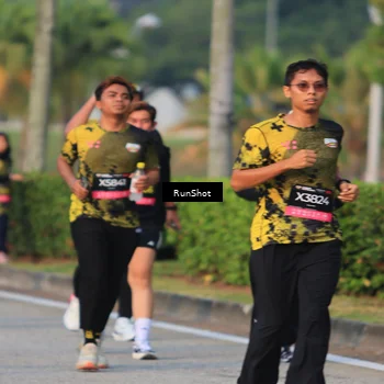 Runner Photo 6992010