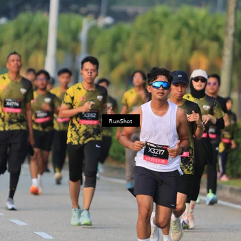 Runner Photo 6992011