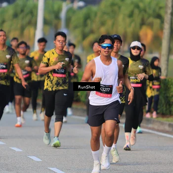 Runner Photo 6992013