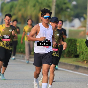 Runner Photo 6992016