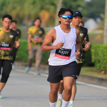 Runner Photo 6992055