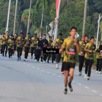 Runner Photo 6992063