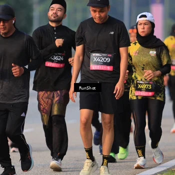 Runner Photo 6992084