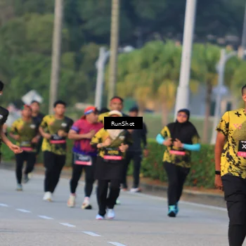 Runner Photo 6992085