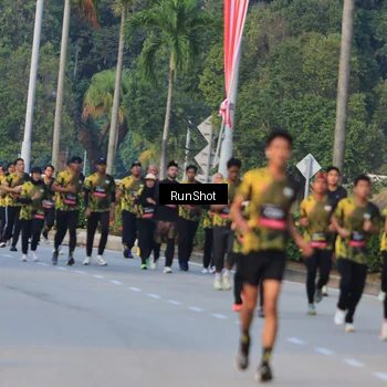 Runner Photo 6992096