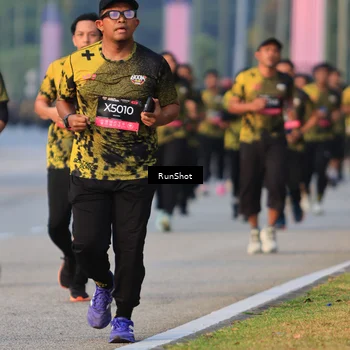 Runner Photo 6992130