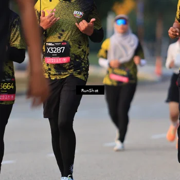 Runner Photo 6992156