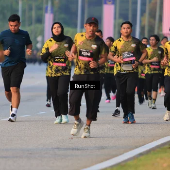 Runner Photo 6992169