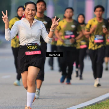 Runner Photo 6992205