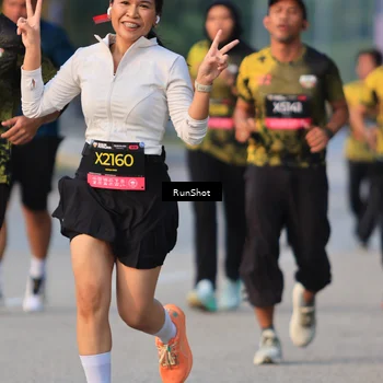 Runner Photo 6992216