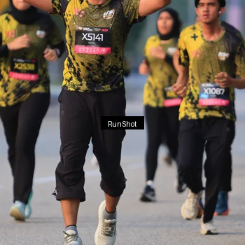 Runner Photo 6992256