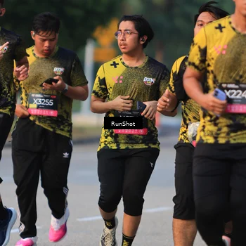 Runner Photo 6992293
