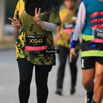 Runner Photo 6992342