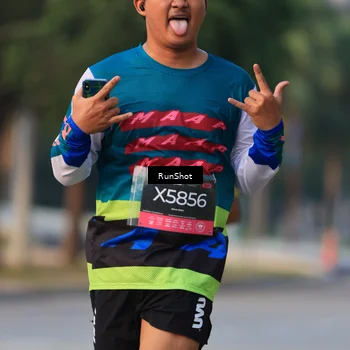 Runner Photo 6992349