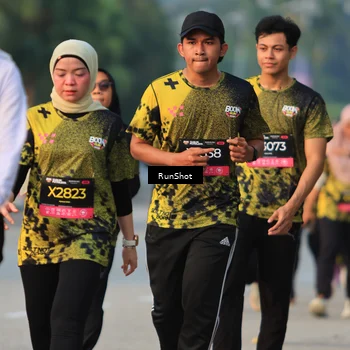 Runner Photo 6992387
