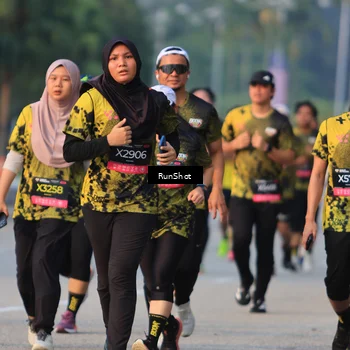 Runner Photo 6992417
