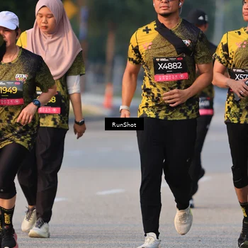 Runner Photo 6992423
