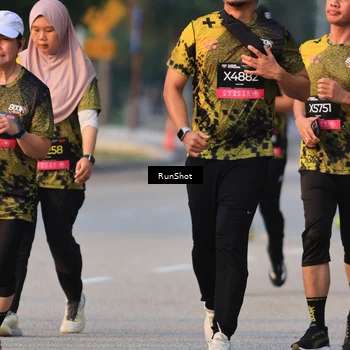 Runner Photo 6992428