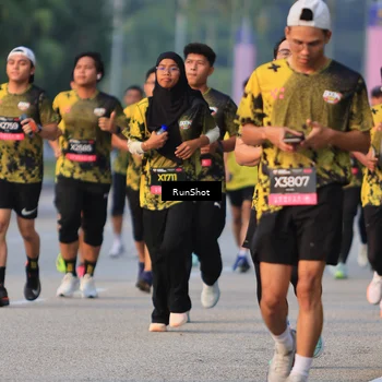 Runner Photo 6992434