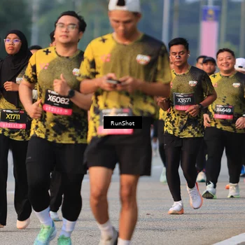 Runner Photo 6992439