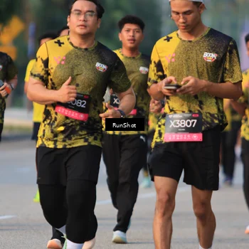 Runner Photo 6992441