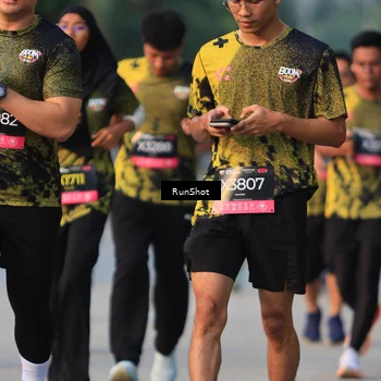 Runner Photo 6992448