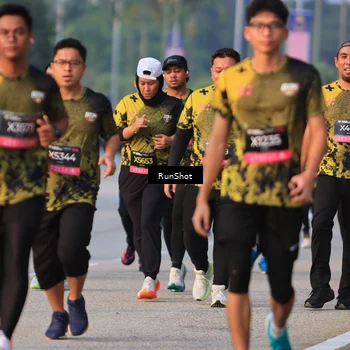 Runner Photo 6992452