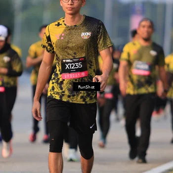 Runner Photo 6992462