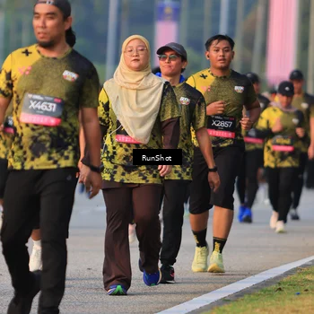 Runner Photo 6992477