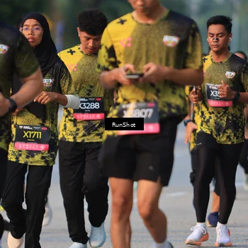 Runner Photo 6992483