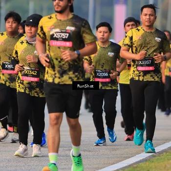 Runner Photo 6992519