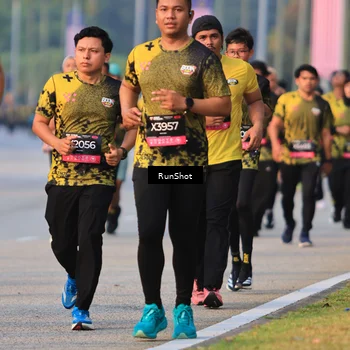Runner Photo 6992537