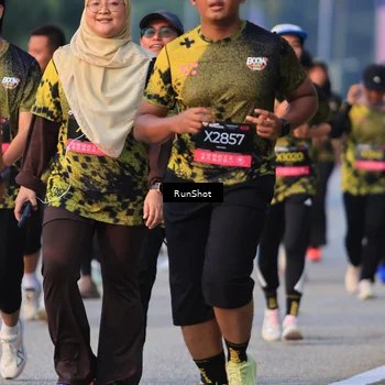 Runner Photo 6992541