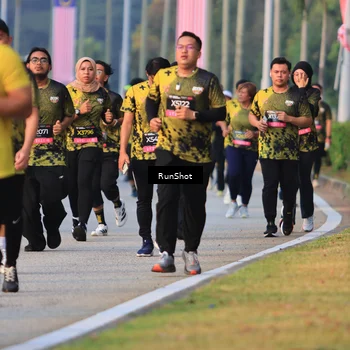 Runner Photo 6992551