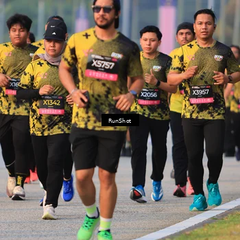 Runner Photo 6992565