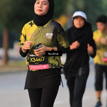 Runner Photo 6992684