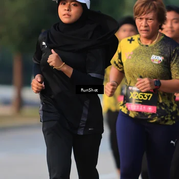 Runner Photo 6992704