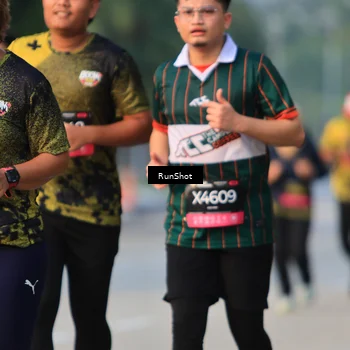 Runner Photo 6992722