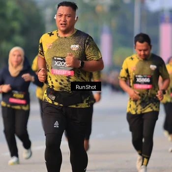 Runner Photo 6992734