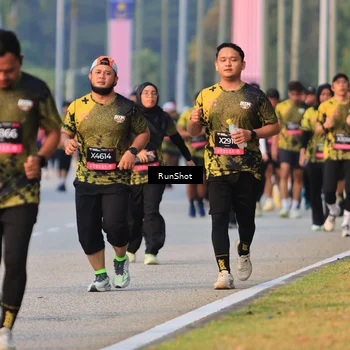 Runner Photo 6992767