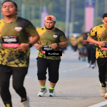 Runner Photo 6992772