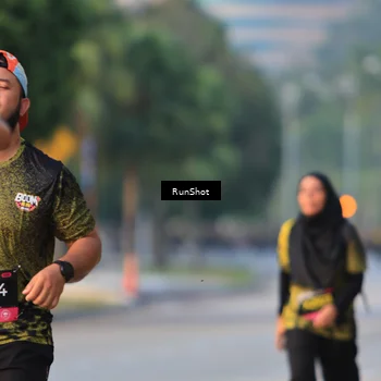 Runner Photo 6992807