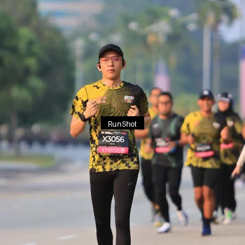 Runner Photo 6992812