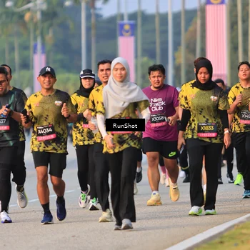 Runner Photo 6992828