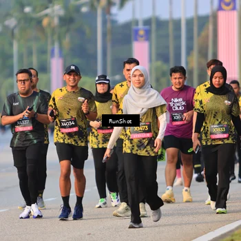 Runner Photo 6992844