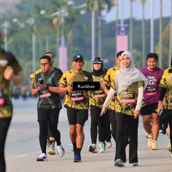 Runner Photo 6992850